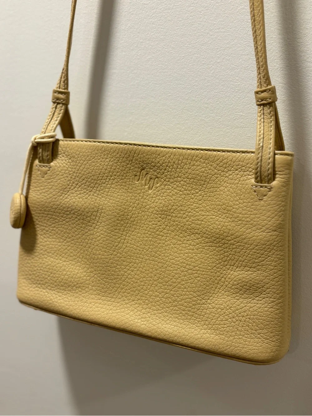 NWT Monsac tan crossbody leather shoulder bag neutral classic casual luxury - Picture 1 of 5